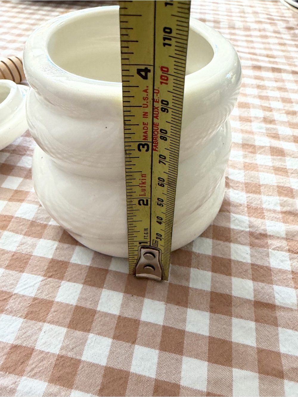 White Ceramic Honey Jar with Bee Lid Accent - Picture 11 of 11